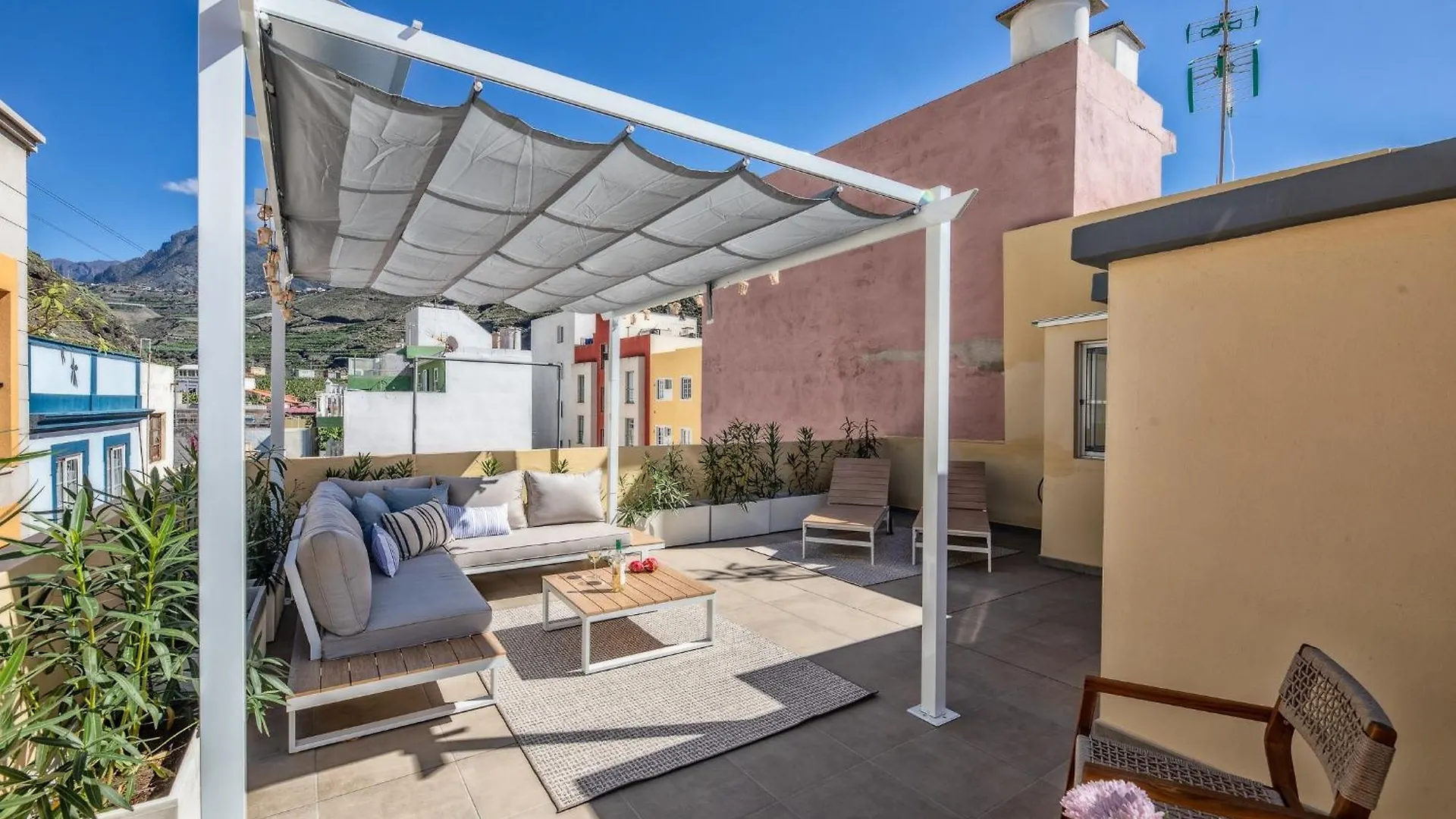 Casa El Puerto By Huskalia Villa Tazacorte Tatil Evi